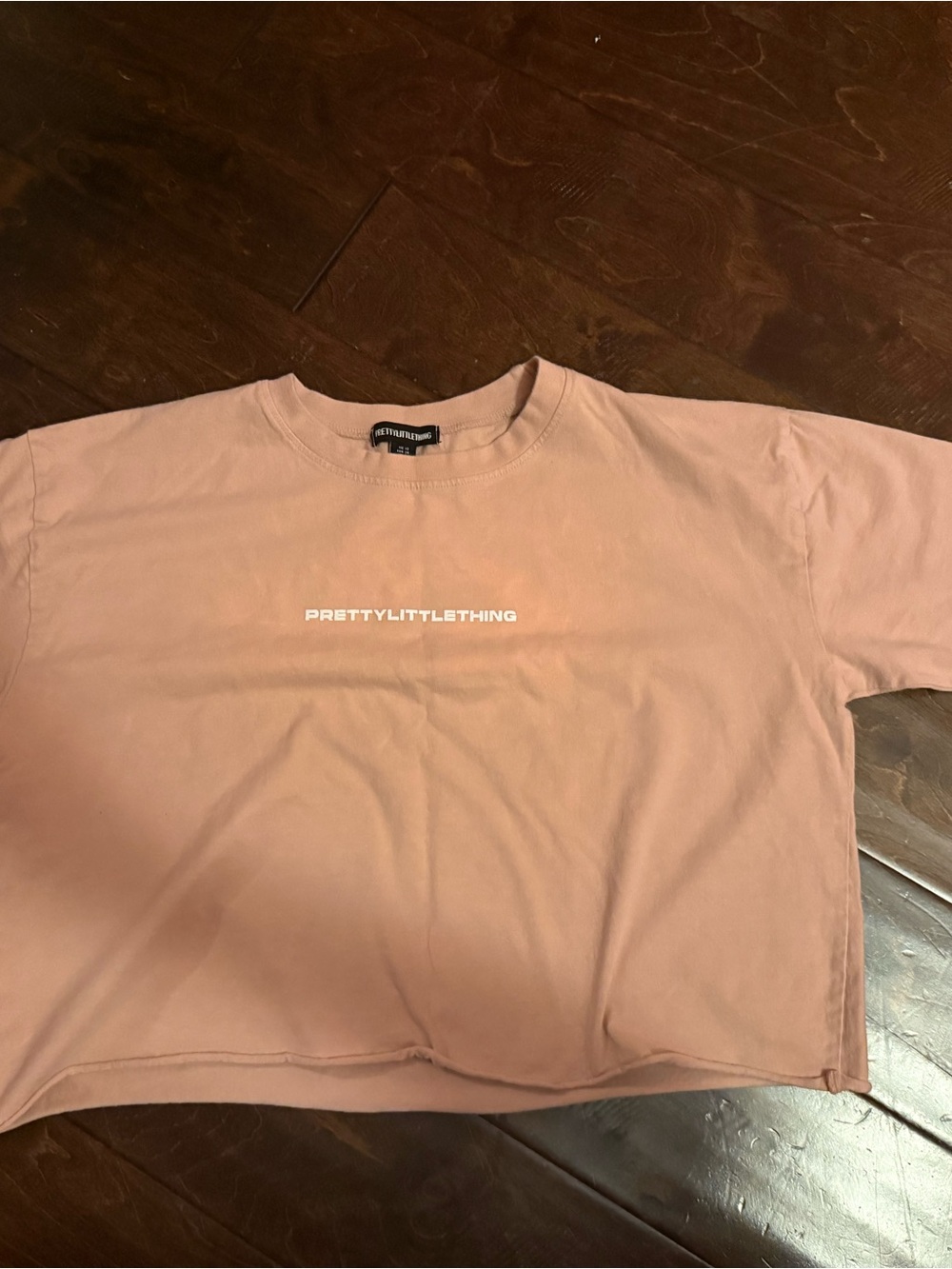 PrettyLittleThing Men's Dusty Pink Logo Crop Tee